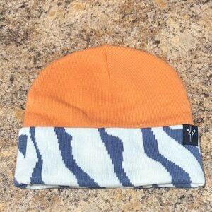 NWOT Star Wars Ahsoka cuff beanie